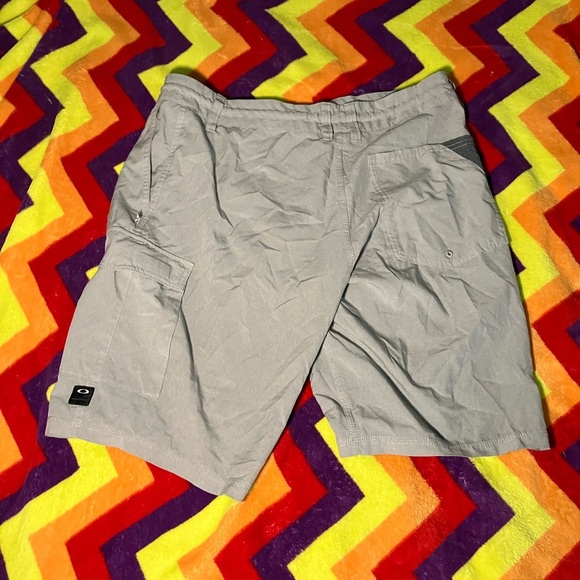 Oakley Tech hybrid shorts - Picture 2 of 3